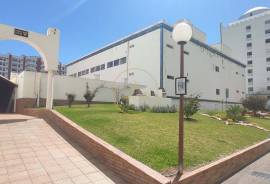 Holiday apartment - Praia da Rocha - close to the beach - balcony - gated community - furnished