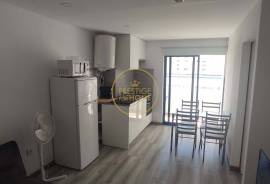 Holiday apartment - Praia da Rocha - close to the beach - balcony - gated community - furnished