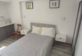 Holiday apartment - Praia da Rocha - close to the beach - balcony - gated community - furnished