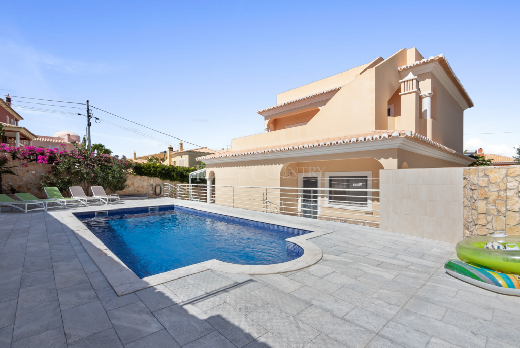 Silves - 3-bedroom villa with swimming pool close to Silves