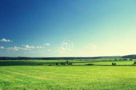 Building lot in strategic location