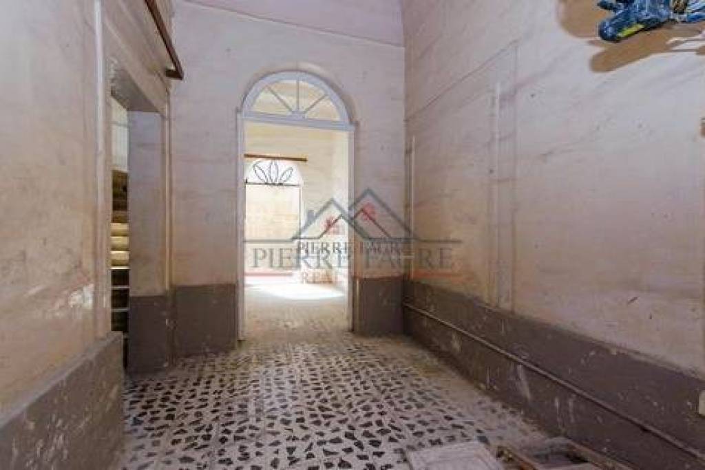 3 bedrooms townhouse