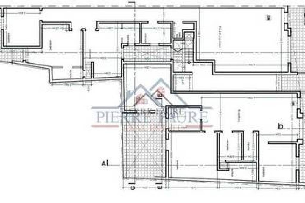 3 bedrooms maisonette