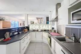 Detached Country House With Open Views and Outbuildings