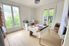 Renovated Large Detached Family Villa
