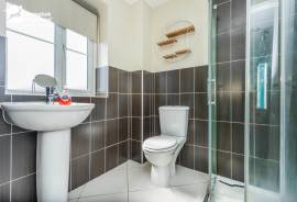 3 bedroom, Town house for sale