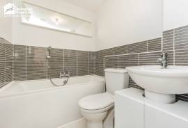 3 bedroom, Town house for sale