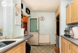 4 bedroom, Semi-detached house for sale