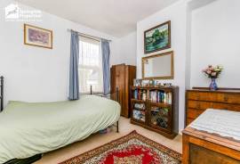 3 bedroom, Terraced House for sale