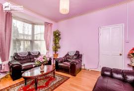 3 bedroom, Terraced House for sale