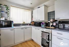 5 bedroom, Terraced House for sale