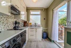 1 bedroom, Maisonette for sale