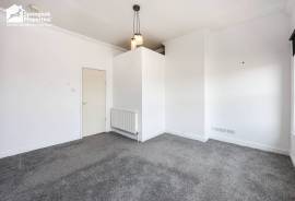 3 bedroom, Apartment for sale