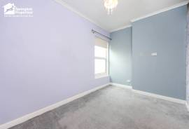 3 bedroom, Apartment for sale