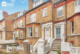 2 bedroom, Maisonette for sale