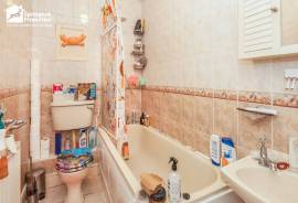 2 bedroom, Maisonette for sale