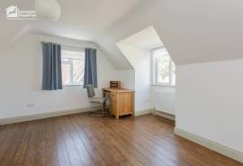 4 bedroom, Detached bungalow for sale
