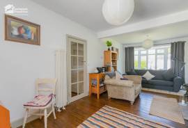 4 bedroom, Detached bungalow for sale