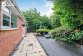 3 bedroom, Detached bungalow for sale