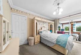 3 bedroom, Bungalow for sale