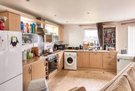 3 bedroom, Apartment for sale