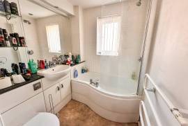 3 bedroom, Apartment for sale