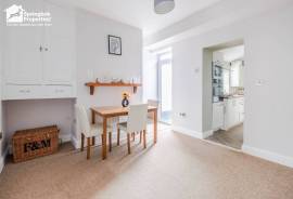 3 bedroom, Terraced House for sale