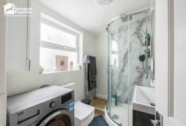 3 bedroom, Terraced House for sale