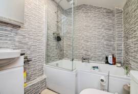 3 bedroom, Terraced House for sale