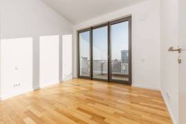 Upscale 4-room penthouse with two terraces close to KaDeWe