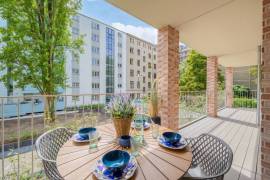 Luxurious Living in Kreuzberg: 3-Room Apartment with 2 Balconies for Sale