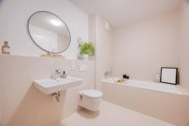 Luxurious Living in Kreuzberg: 3-Room Apartment with 2 Balconies for Sale