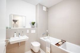 Brand-New 3-Room Luxury Apartment in Prime Kreuzberg with Terrace! Steps from Viktoriapark & Gleisdreieck