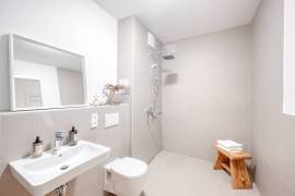 Brand-New 3-Room Luxury Apartment in Prime Kreuzberg with Terrace! Steps from Viktoriapark & Gleisdreieck