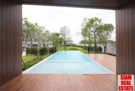 Centro Rama 9 - Krungthep Kreetha - Beautiful Fully Detached House in Krungthep Kreetha - Huamak.