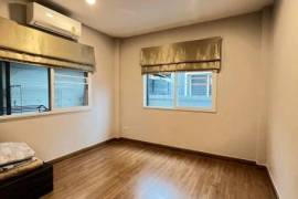 Centro Rama 9 - Krungthep Kreetha - Beautiful Fully Detached House in Krungthep Kreetha - Huamak.