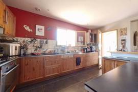 6 room, 160m2 Villa for sale in Neffies - 505 000 € *