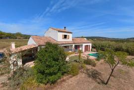 6 room, 160m2 Villa for sale in Neffies - 505 000 € *
