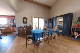 6 room, 160m2 Villa for sale in Neffies - 505 000 € *