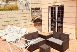 3 Bedroom Townhouse in Residential Elena for Sale In Chayofa LP33626