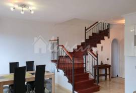3 Bedroom Townhouse in Residential Elena for Sale In Chayofa LP33626