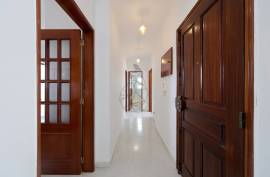 Penthouse with 3 Bedrooms and spacious terrace - Portimão
