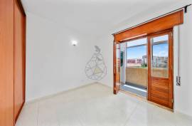 Penthouse with 3 Bedrooms and spacious terrace - Portimão