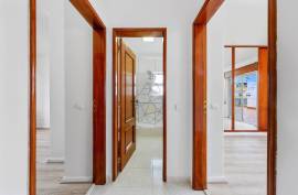 Penthouse with 3 Bedrooms and spacious terrace - Portimão