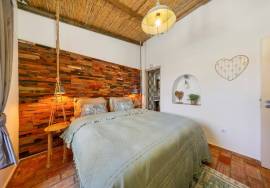 Authentic, attractive and ready to move in – a unique home in an idyllic location