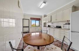 2 bedroom apartment just a few meters from Praia da Rocha
