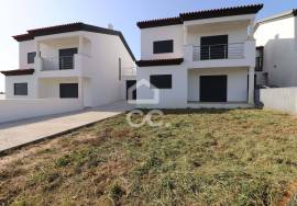 New 3 bedroom villa in Arazede