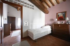 Beautiful Stone Farmhouse with Pool and Panoramic Garden