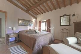 Beautiful Stone Farmhouse with Pool and Panoramic Garden