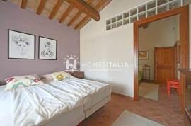 Beautiful Stone Farmhouse with Pool and Panoramic Garden